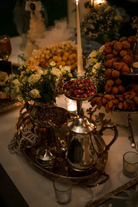 جزییات میز عقد